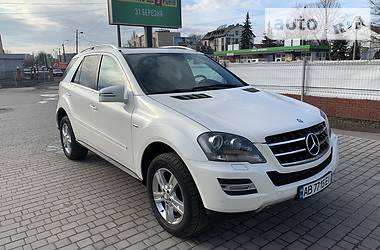 Внедорожник / Кроссовер Mercedes-Benz M-Class 2010 в Виннице