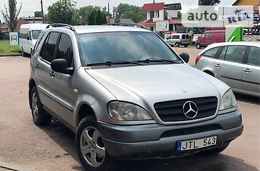 Внедорожник / Кроссовер Mercedes-Benz M-Class 2001 в Ивано-Франковске