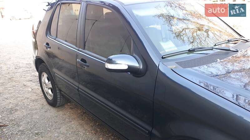 Внедорожник / Кроссовер Mercedes-Benz M-Class 2002 в Черновцах