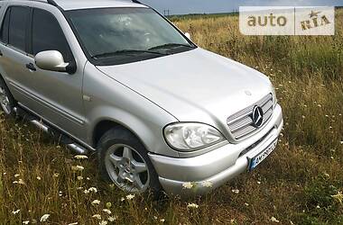 Внедорожник / Кроссовер Mercedes-Benz M-Class 2000 в Житомире