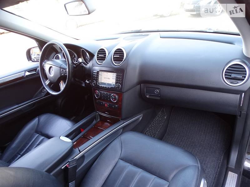 Позашляховик / Кросовер Mercedes-Benz M-Class 2006 в Дніпрі