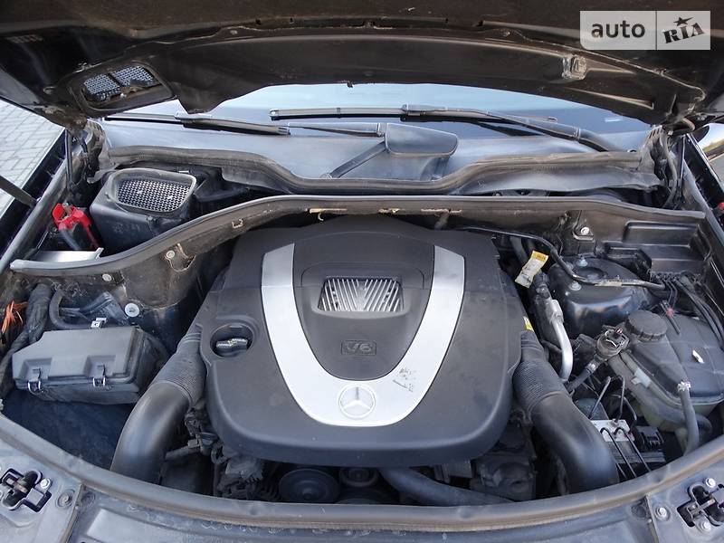Позашляховик / Кросовер Mercedes-Benz M-Class 2006 в Дніпрі