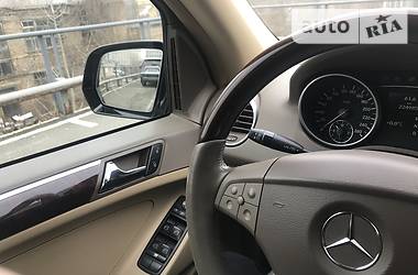 Позашляховик / Кросовер Mercedes-Benz M-Class 2008 в 