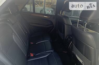 Позашляховик / Кросовер Mercedes-Benz M-Class 2013 в 