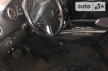 Позашляховик / Кросовер Mercedes-Benz M-Class 2007 в 