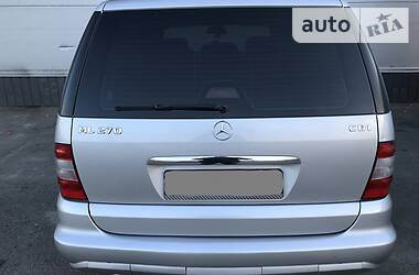 Позашляховик / Кросовер Mercedes-Benz M-Class 2002 в 