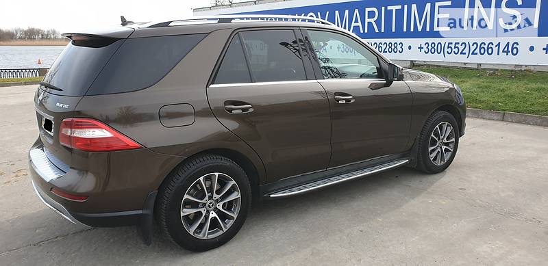 Позашляховик / Кросовер Mercedes-Benz M-Class 2013 в Херсоні фото 11 Позашляховик / Кросовер Mercedes-Benz M-Class 2013 в Херсоні