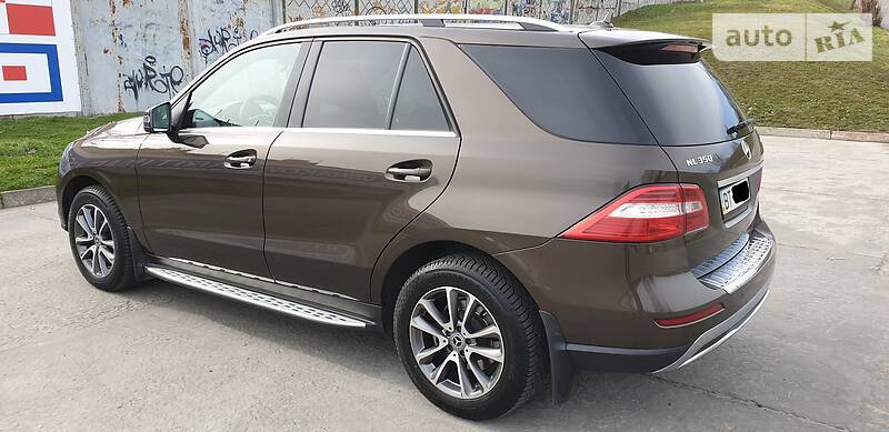 Позашляховик / Кросовер Mercedes-Benz M-Class 2013 в Херсоні фото 15 Позашляховик / Кросовер Mercedes-Benz M-Class 2013 в Херсоні