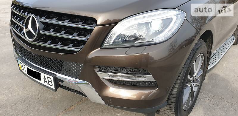 Позашляховик / Кросовер Mercedes-Benz M-Class 2013 в Херсоні фото 53 Позашляховик / Кросовер Mercedes-Benz M-Class 2013 в Херсоні