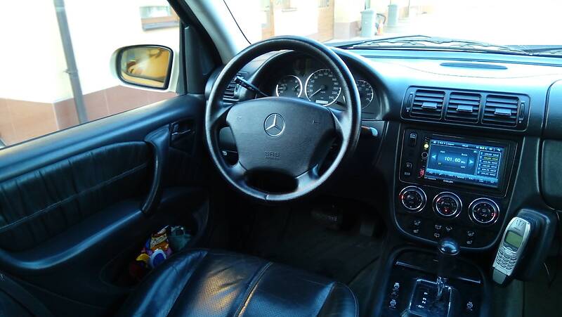 Позашляховик / Кросовер Mercedes-Benz M-Class 2003 в Ужгороді