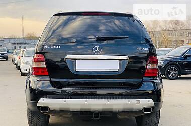 Позашляховик / Кросовер Mercedes-Benz M-Class 2008 в 