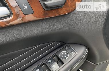 Позашляховик / Кросовер Mercedes-Benz M-Class 2012 в 