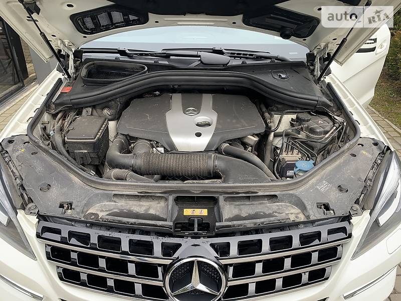 Позашляховик / Кросовер Mercedes-Benz M-Class 2012 в Львові