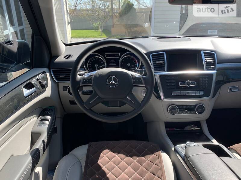 Позашляховик / Кросовер Mercedes-Benz M-Class 2015 в Кременчуці фото 9 Позашляховик / Кросовер Mercedes-Benz M-Class 2015 в Кременчуці