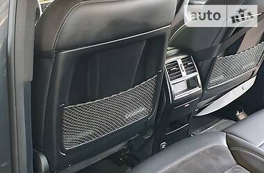 Позашляховик / Кросовер Mercedes-Benz M-Class 2013 в 