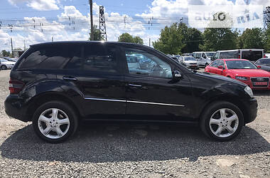 Позашляховик / Кросовер Mercedes-Benz M-Class 2007 в 