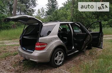 Внедорожник / Кроссовер Mercedes-Benz M-Class 2008 в Киеве