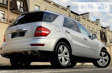 Внедорожник / Кроссовер Mercedes-Benz M-Class 2008 в Одессе