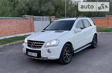 Внедорожник / Кроссовер Mercedes-Benz M-Class 2010 в 