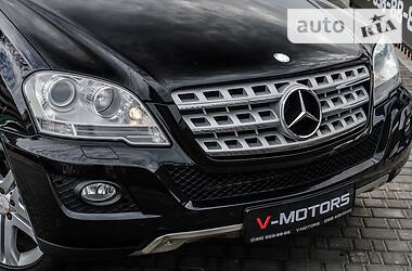 Внедорожник / Кроссовер Mercedes-Benz M-Class 2008 в Киеве