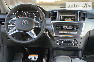 Внедорожник / Кроссовер Mercedes-Benz M-Class 2011 в Дрогобыче