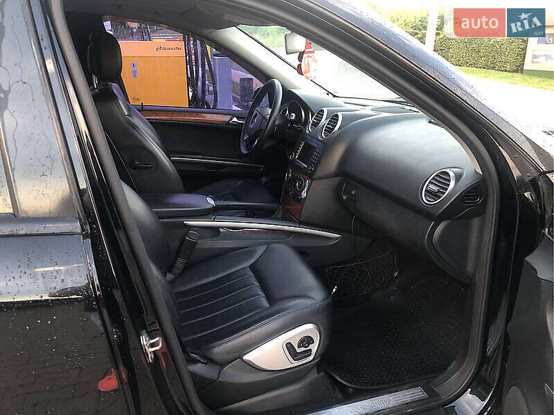 Внедорожник / Кроссовер Mercedes-Benz M-Class 2007 в Черновцах