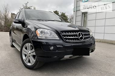 Внедорожник / Кроссовер Mercedes-Benz M-Class 2008 в Никополе