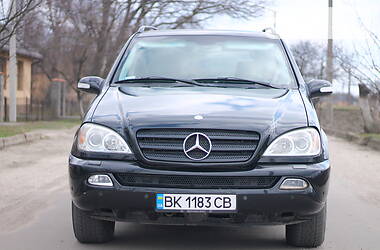 Внедорожник / Кроссовер Mercedes-Benz M-Class 2003 в Здолбунове