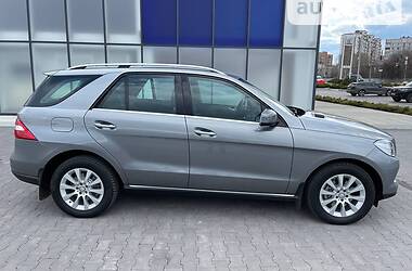 Внедорожник / Кроссовер Mercedes-Benz M-Class 2013 в Харькове