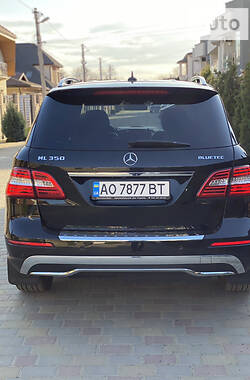 Внедорожник / Кроссовер Mercedes-Benz M-Class 2012 в Ужгороде