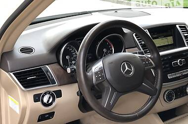 Внедорожник / Кроссовер Mercedes-Benz M-Class 2013 в Ивано-Франковске