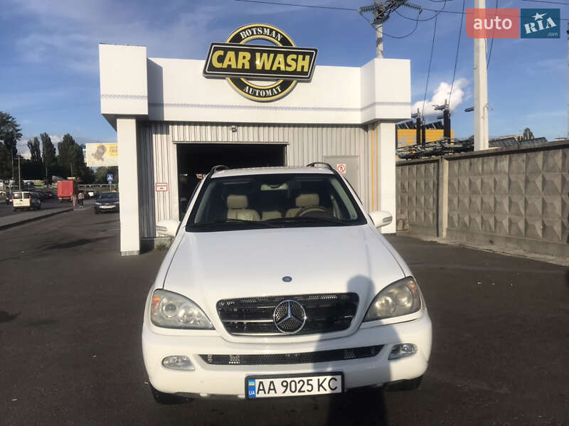 Позашляховик / Кросовер Mercedes-Benz M-Class 2002 в Києві