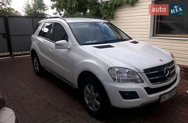 Внедорожник / Кроссовер Mercedes-Benz M-Class 2010 в 