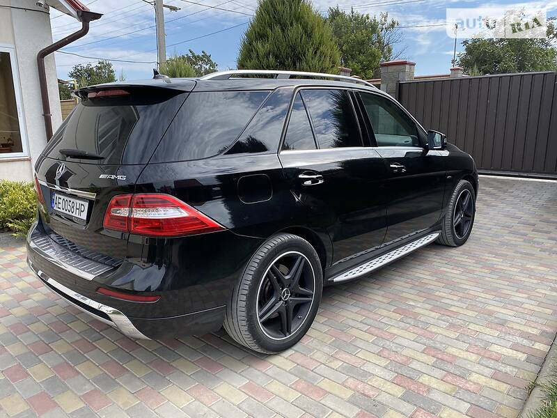 Внедорожник / Кроссовер Mercedes-Benz M-Class 2013 в Днепре фото 4 Внедорожник / Кроссовер Mercedes-Benz M-Class 2013 в Днепре