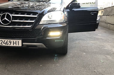 Позашляховик / Кросовер Mercedes-Benz M-Class 2006 в Одесі