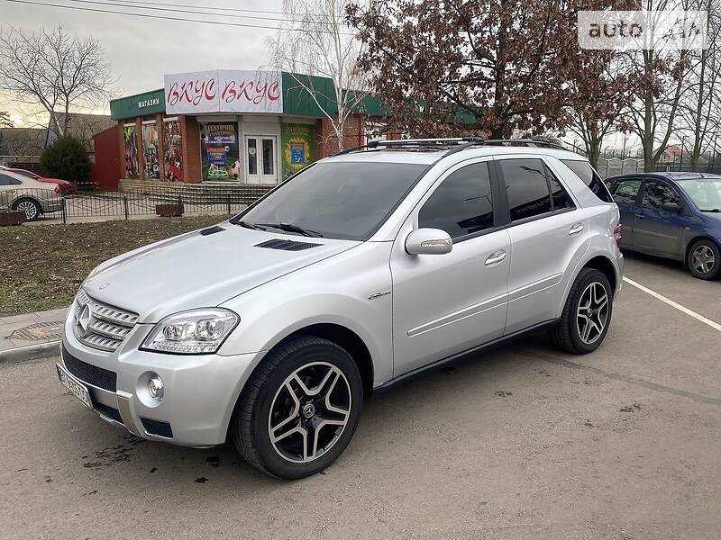 Внедорожник / Кроссовер Mercedes-Benz M-Class 2006 в Мелитополе