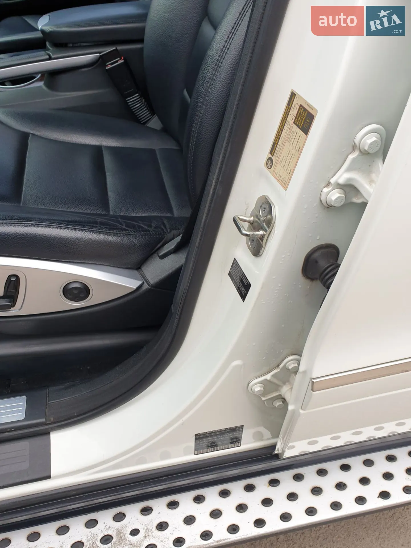 2010 Mercedes-Benz M-klasse - мініатюра 21