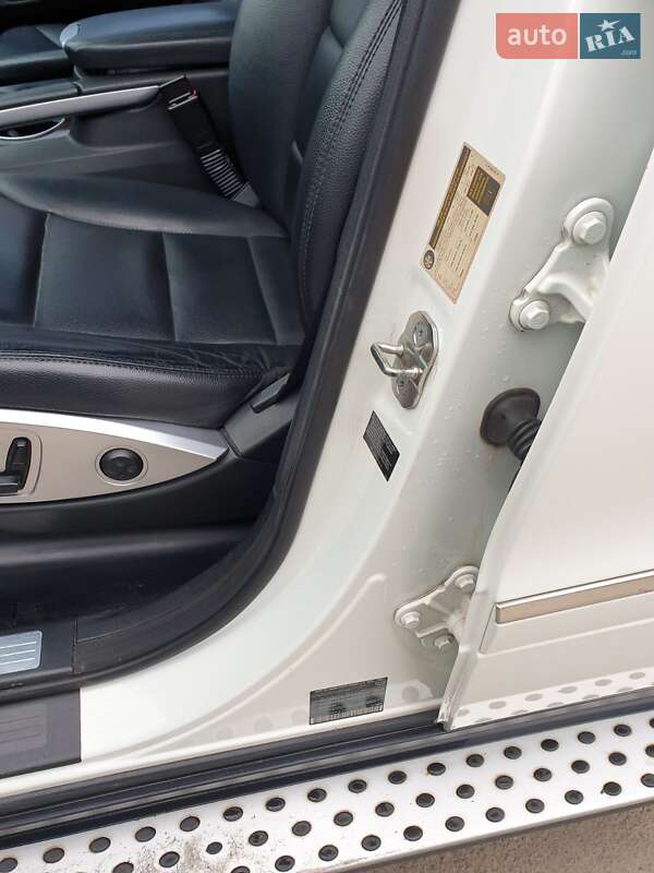 Внедорожник / Кроссовер Mercedes-Benz M-Class 2010 в Гайвороне