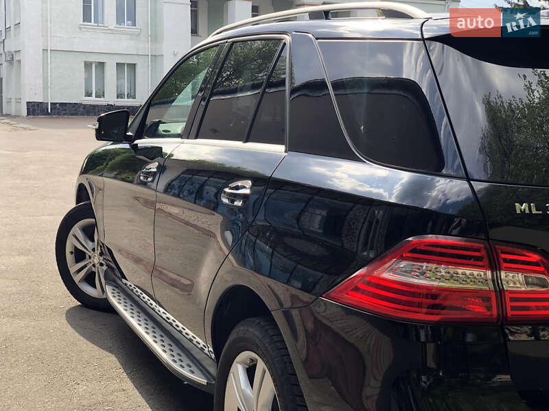 Внедорожник / Кроссовер Mercedes-Benz M-Class 2012 в Киеве фото 5 Внедорожник / Кроссовер Mercedes-Benz M-Class 2012 в Киеве