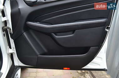 Внедорожник / Кроссовер Mercedes-Benz M-Class 2015 в 