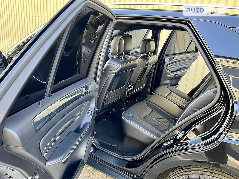 Внедорожник / Кроссовер Mercedes-Benz M-Class 2011 в Киеве