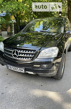 Позашляховик / Кросовер Mercedes-Benz M-Class 2007 в Хмільнику