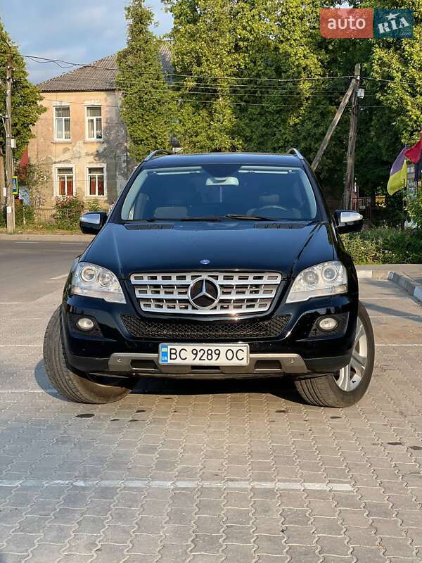 Позашляховик / Кросовер Mercedes-Benz M-Class 2008 в Львові