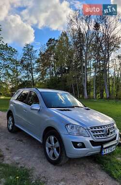 Позашляховик / Кросовер Mercedes-Benz M-Class 2008 в Івано-Франківську