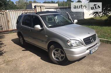 Внедорожник / Кроссовер Mercedes-Benz M-Class 2001 в Львове