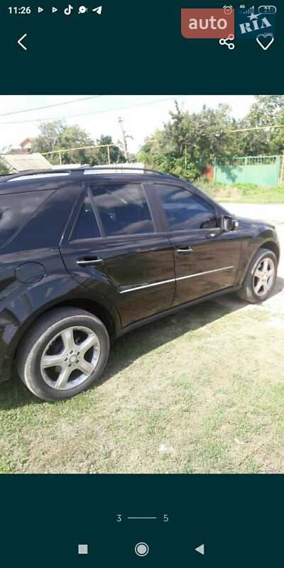Внедорожник / Кроссовер Mercedes-Benz M-Class 2005 в Одессе