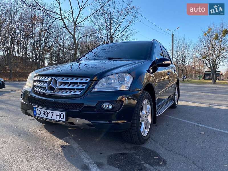 Позашляховик / Кросовер Mercedes-Benz M-Class 2006 в Харкові