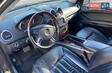 Внедорожник / Кроссовер Mercedes-Benz M-Class 2006 в 