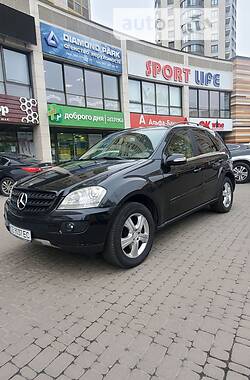 Позашляховик / Кросовер Mercedes-Benz M-Class 2007 в Києві