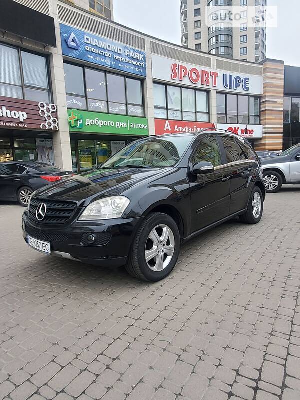 Mercedes-Benz M-Class 2007